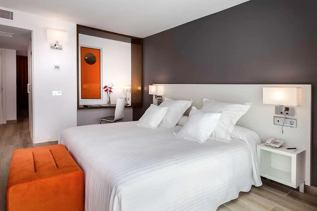 Barcelo Corralejo Sands Hotel