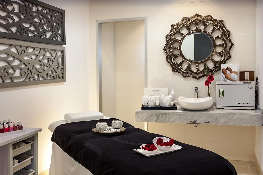 Barcelo Corralejo Sands Hotel