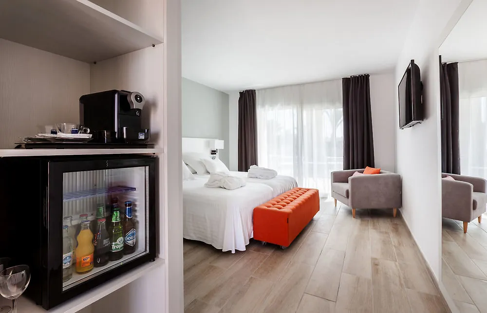 Barcelo Corralejo Sands Hotel