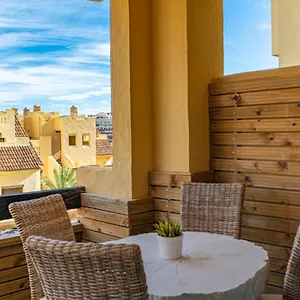 2199-apt With Terrace And Pools Apartamento