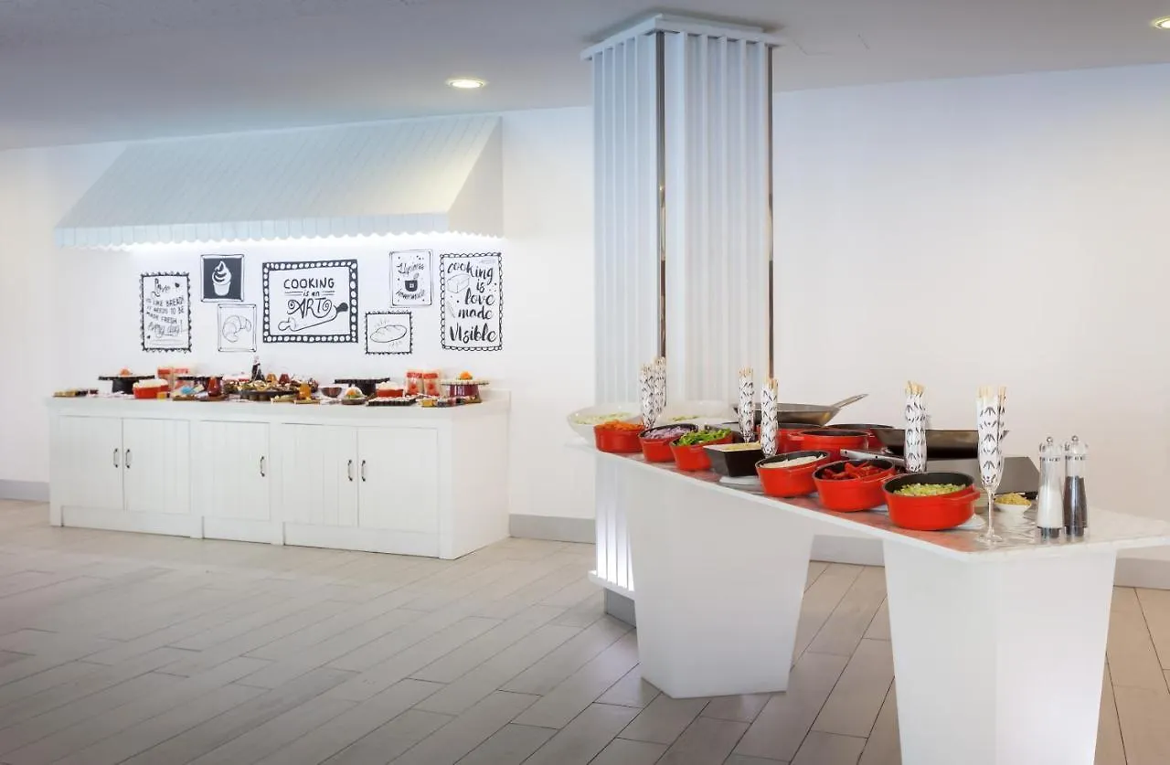 **** Hotel Barcelo Corralejo Sands Hiszpania